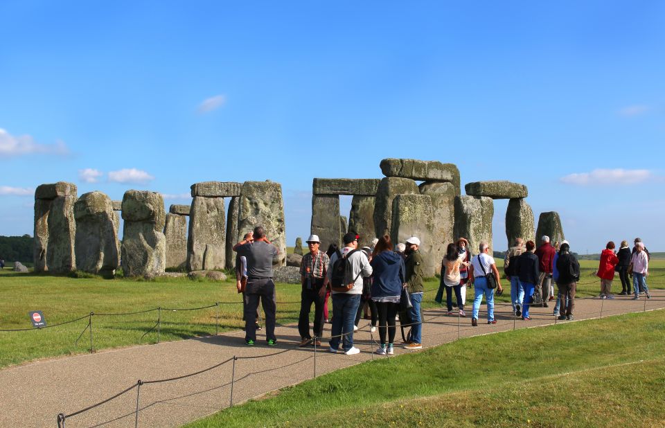 From London: Windsor Castle and Stonehenge Day Trip - Tour Details