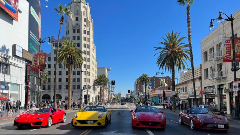 Hollywood Sign 30 Min Lamborghini Driving Tour