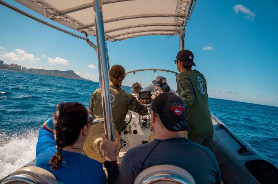 Honolulu: Turtle Canyon Snorkeling Semi-Private Boat Tour - Activity Itinerary