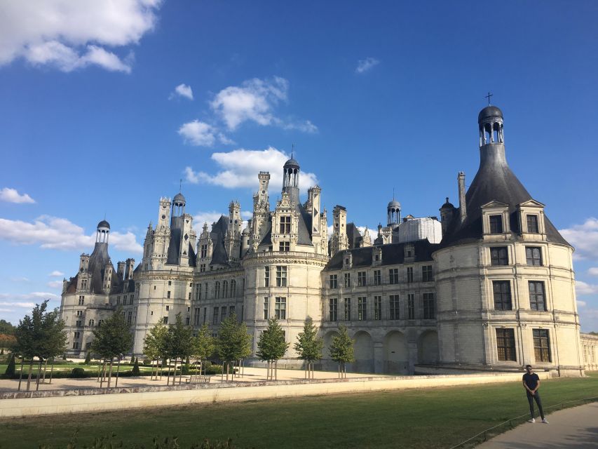 Loire Valley Castles: VIP Private Tour From Paris 3 Castles - Castle Experiences