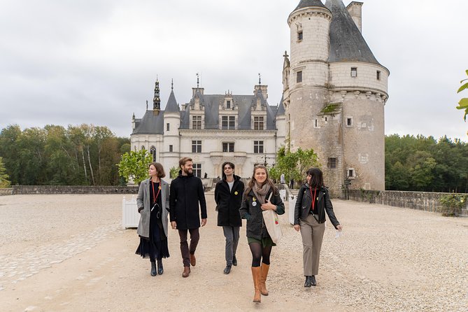Loire Valley Day Trip With 3 Castles Including Chambord and Chenonceau