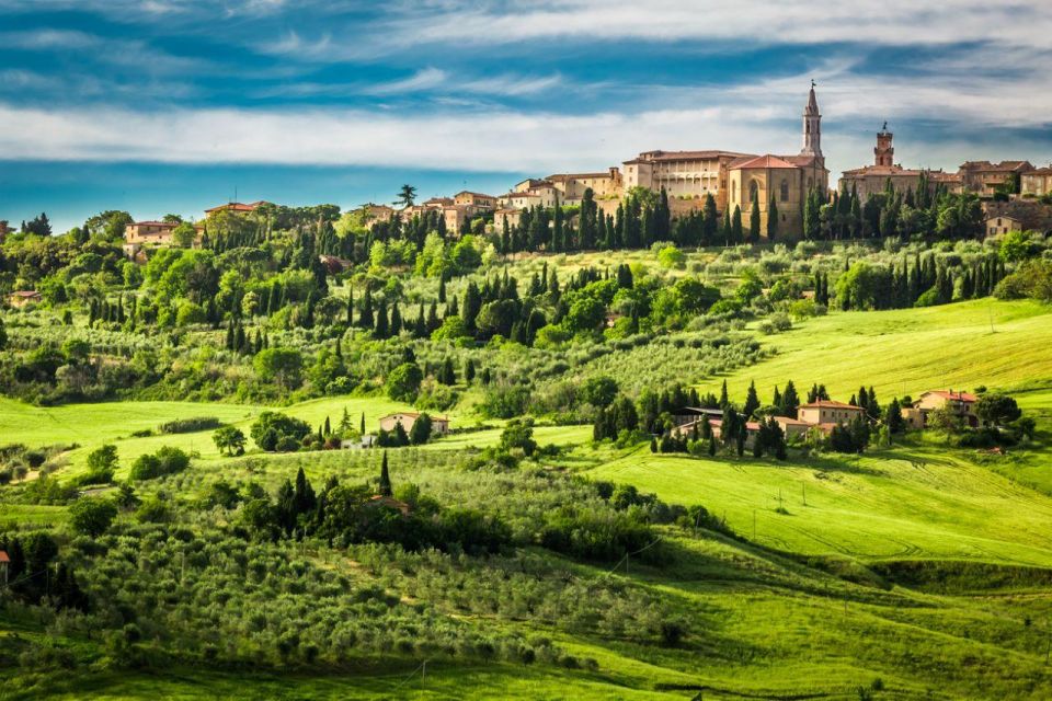 Pienza and Montepulciano With Cheese Farm Lunch - Cheese Farm Lunch Experience