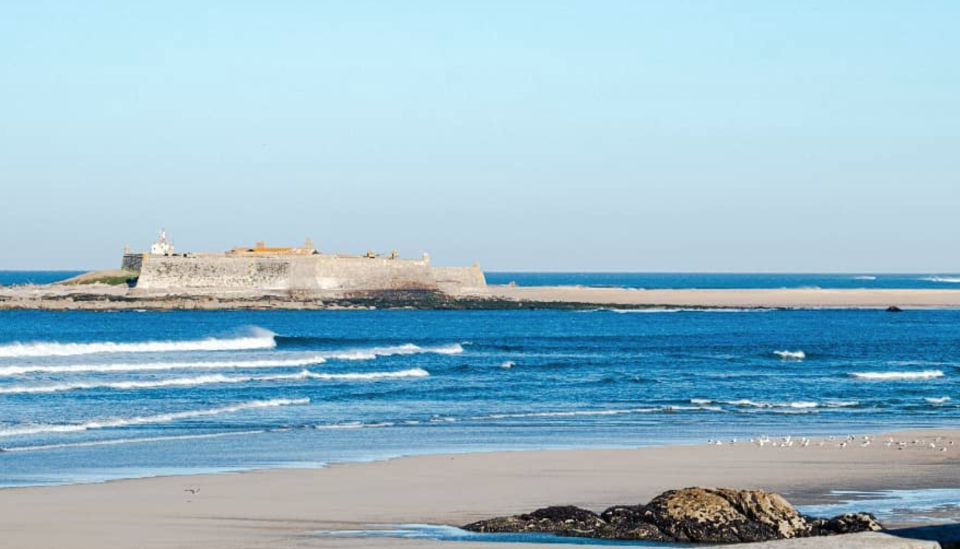 Porto to Caminha > Surf Course and Stately Accommodation - Highlights of the Surf Course