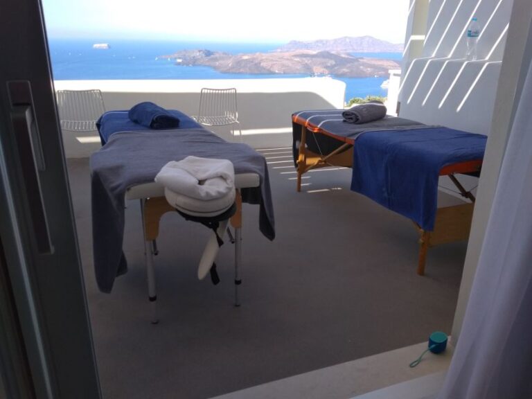 Santorini: Mobile Massage at Your Hotel Suite or Villa