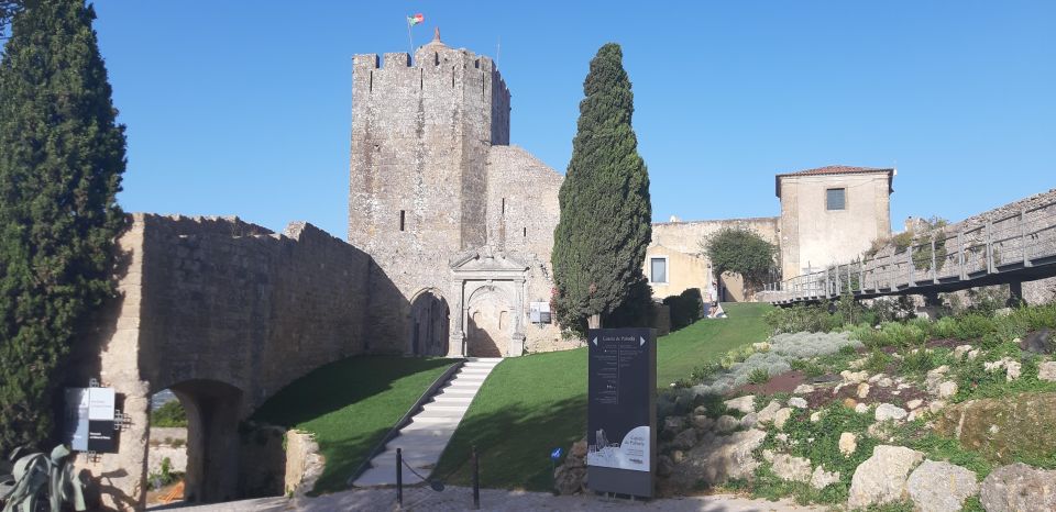 Serra Da Arrábida: Private Tour With Wine Tasting in a Tesla - Tour Details