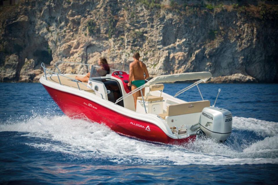 Sorrento: Capri Island Boat Tour by Allegra 21ft - Tour Details
