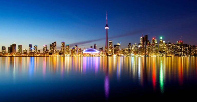 Toronto: Full Moon Sail on Lake Ontario
