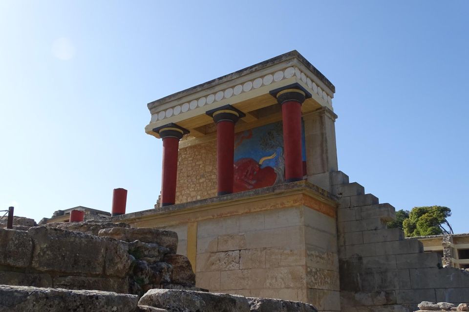 Wine Tasting and Knossos Palace - Private Tour in Heraklion - Tour Details