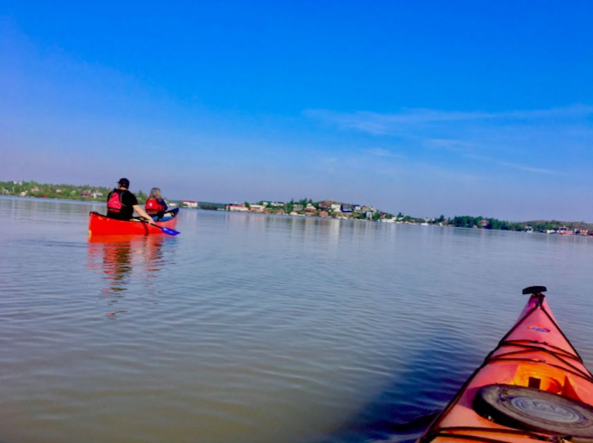 Yellowknife Bay: Guided Canoe and Kayak Tour - Tour Details