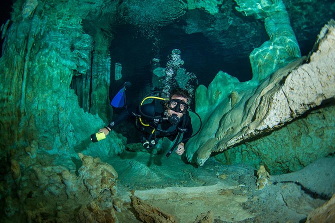 2 Tanks Cenote Diving Adventure in Tulum for Certified Divers - Dive Site Description