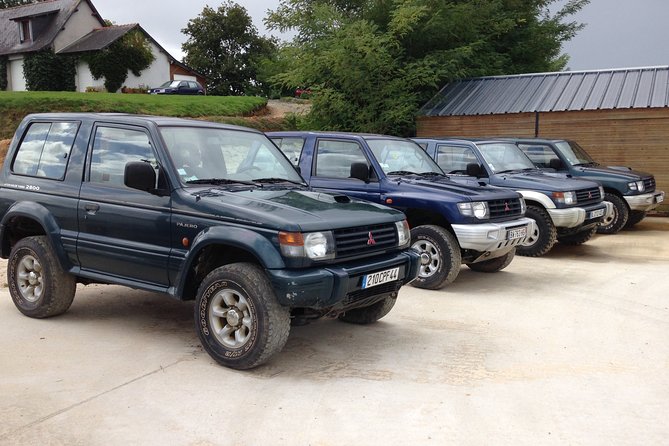 4x4 Crossing in a Private Estate in Pays De Loire - Vehicle Specifications