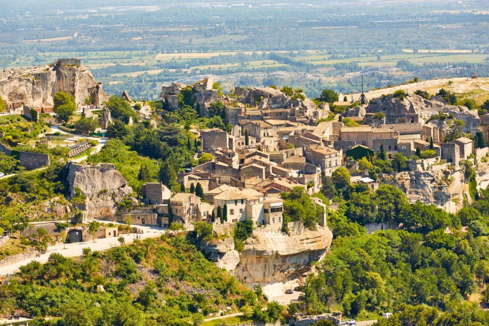 Aix-en-Provence: Arles, Saint Rémy, and Les Baux Day Trip - Tour Itinerary Overview