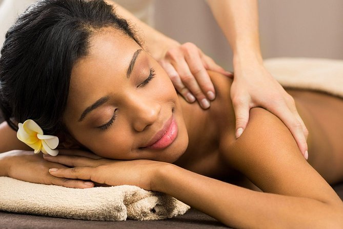 Aroma Massage - Enjoy a Complete Spa Experience From the Comfort of Your Room - Expert Massage Therapy Options