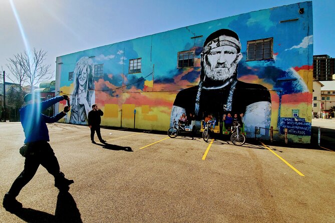 Austin Mural Selfie Tour by Pedicab - Convenient Pickup Options