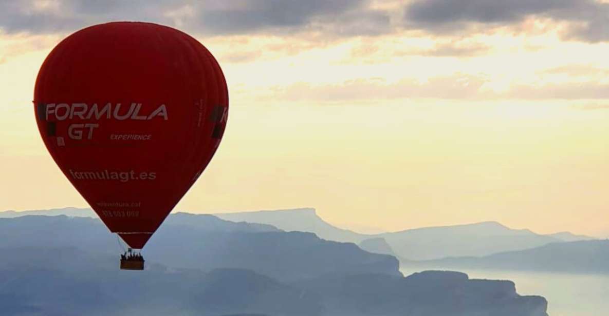 Barcelona: Private Romantic Balloon Flight - Experience Description