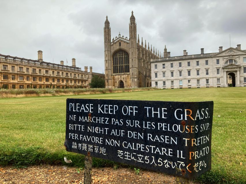 Cambridge: Alumni Led Walking Tour W/Opt Kings College Entry - Tour Guide and Accessibility