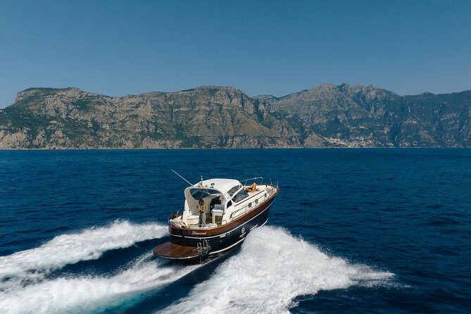 Capri Tour From Sorrento - 38ft Motorboat APREAMARE - Customer Reviews