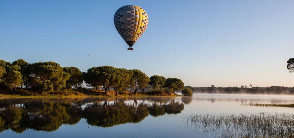 Coruche: 1-Hour Hot Air Balloon Ride at Sunrise - Inclusions
