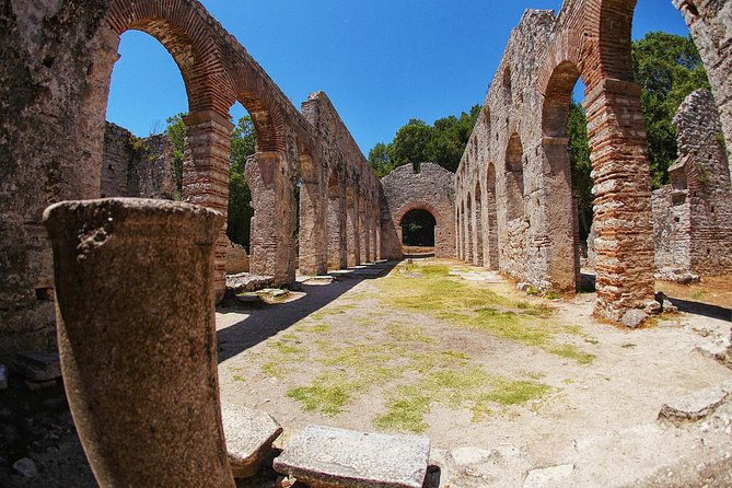 Day Trip to Saranda and Butrint National Park From Corfu - Dining and Tourist Site Impressions