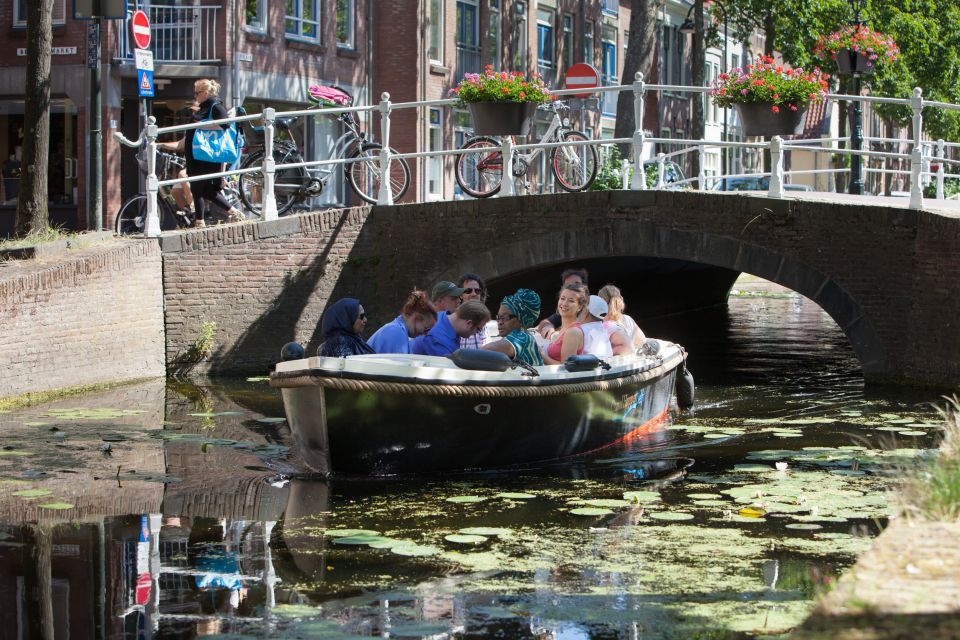 Delft: Open Boat Canal Cruise With Skipper - Experience Highlights