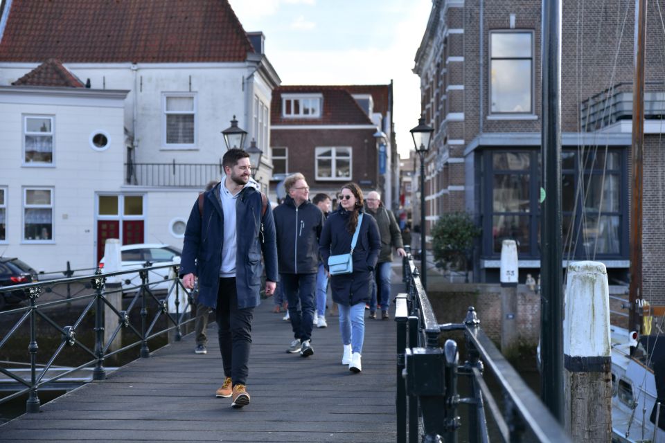 Dordrecht: City Walking Tour With Boat Ride - Highlights