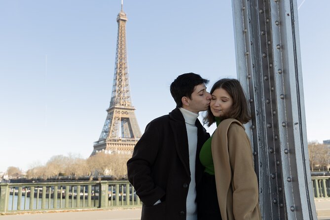 Eiffel and La Seine Photo Shoot - Paris Photographer - Overview and Inclusions