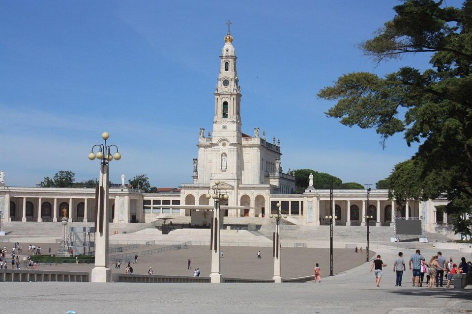 Fatima Sanctuary & Beyond: Full-Day Tour - Itinerary