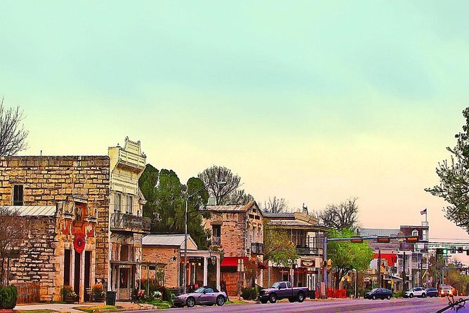 Fredericksburg Historic District Narrated Tour - Historical Insights and Discoveries