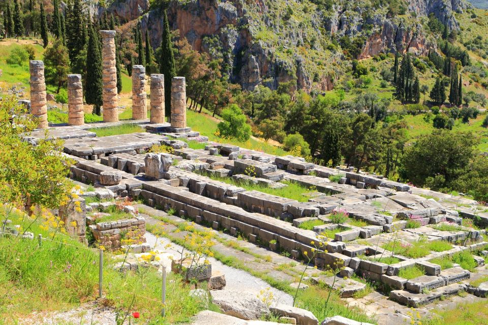 From Athens: Delphi Full-Day Trip With Audio Guide - Itinerary Highlights