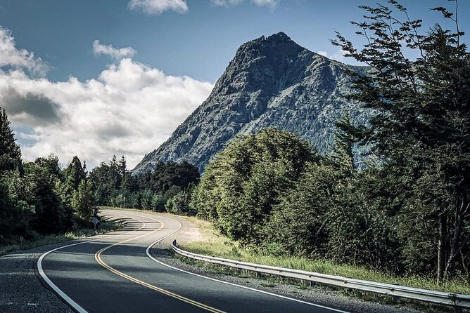 From Bariloche to San Martín De Los Andes via the 7 Lakes Route - First Lake Stop