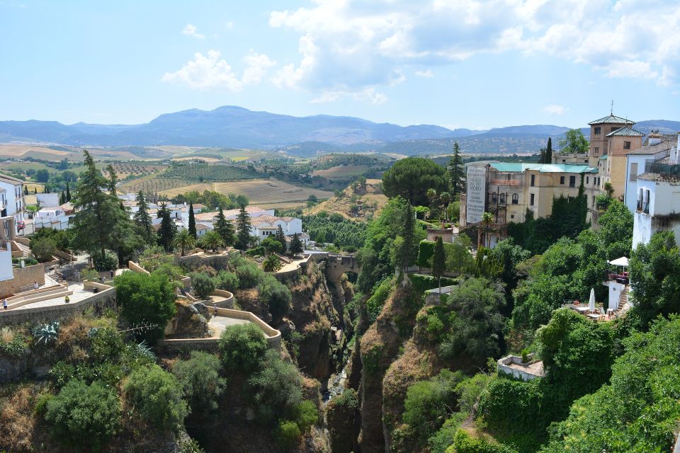 From Granada: Ronda Winery and Sightseeing Tour - Experience Highlights