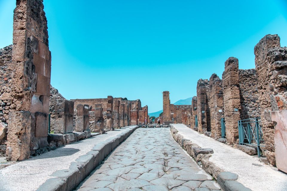 From Naples: Pompeii and Amalfi Coast Full-Day Private Tour - Tour Experience