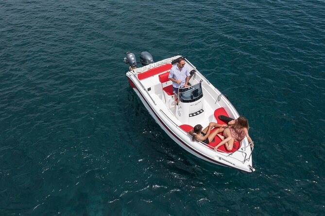 Full Day Boat Rental Without a License in Santorini - Meeting Point Details