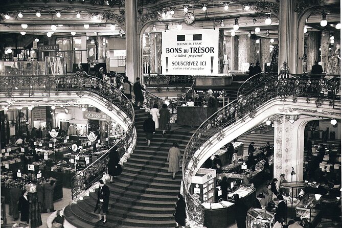 Guided Tour of Galeries Lafayette Paris Haussmann - Language Options