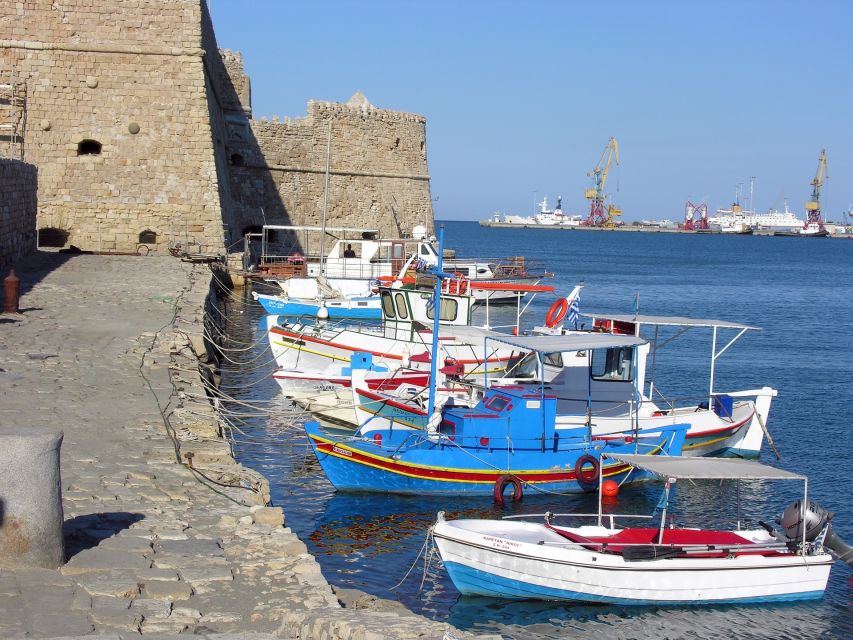 Heraklion: Historical Sightseeing Private Walking Tour - Highlights