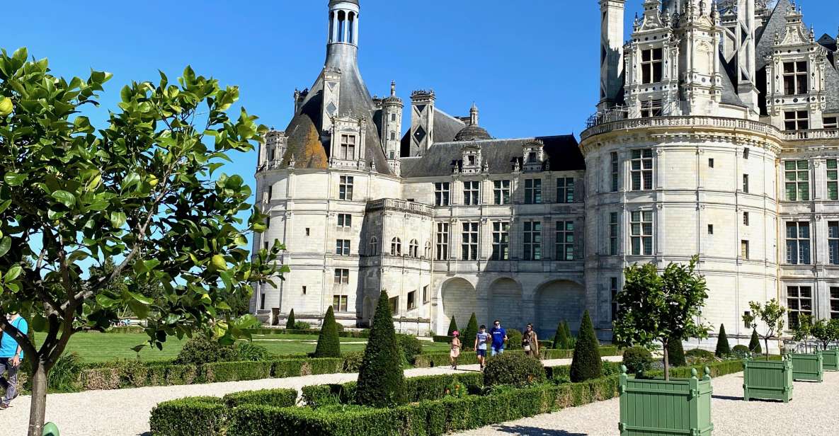 Individual Tour of Chambord, Chenonceau, and Amboise From Paris With a Guide - Itinerary Overview