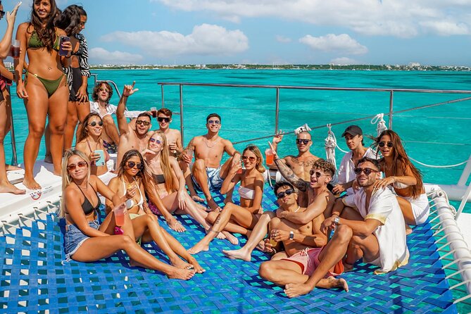 Isla Mujeres Cruise With Beach Club, Snorkel, Lunch and Open Bar - Snorkeling Experience