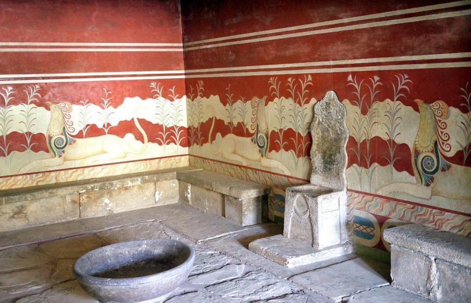 Knossos Palace & Heraklion Full-Day Tour From Chania Area - Tour Highlights