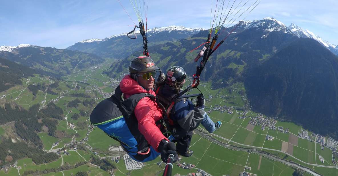 Mayrhofen: Paragliding Megaflight - Flight Experience