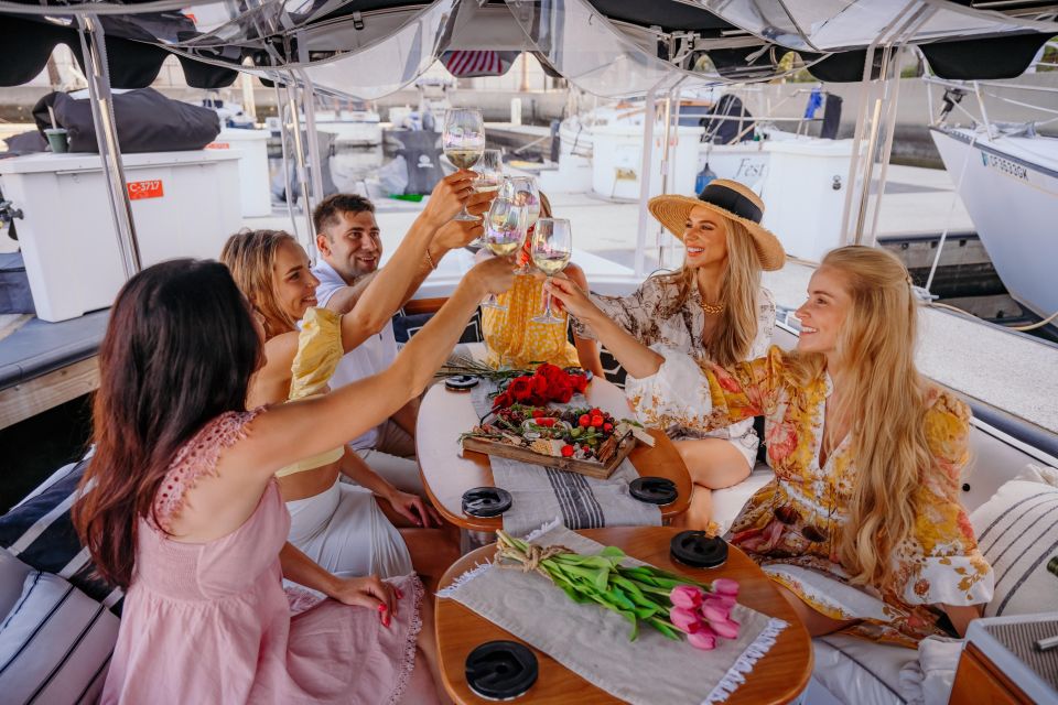 Miami: Luxury E-Boat Cruise With Wine and Charcuterie Board - Experience Overview