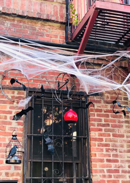New York City : French Halloween Tour in Brooklyn - Experience