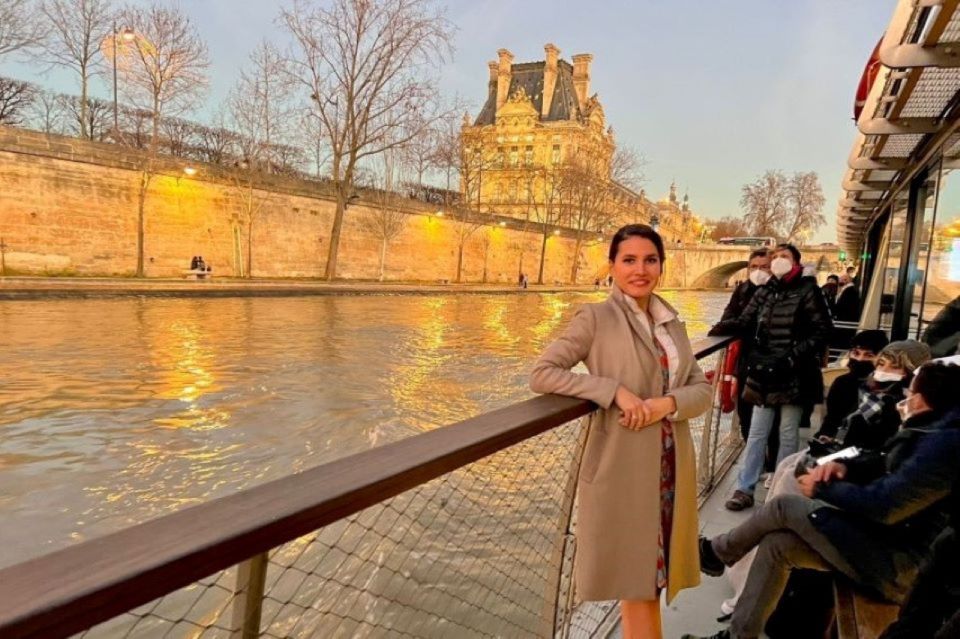 Paris: Eiffel Tower 2nd Floor Ticket, Louvre Museum & Cruise - Experience Highlights