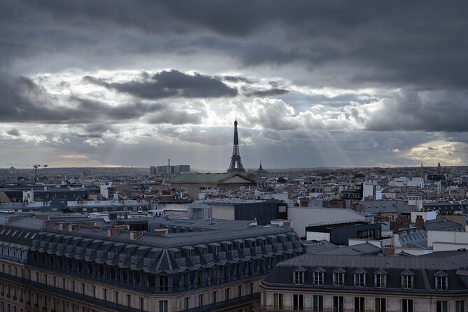 Paris Famous Landmarks PhotoWalks Tour - Traveler Benefits