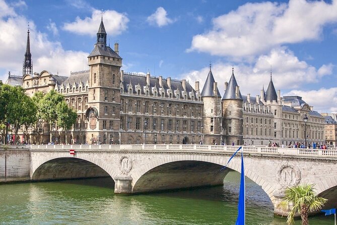 Paris - Historic City Center Walking Tour - Tour Information Highlights