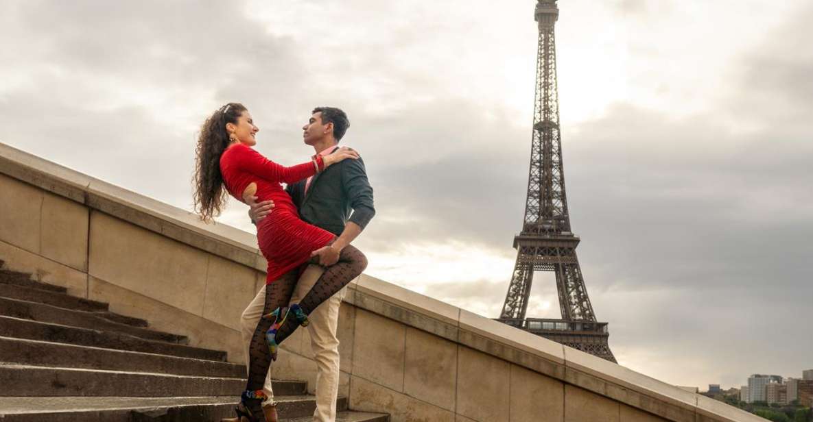 Paris: Private Eiffel Tower Couples Photo Shoot - Reservation Information