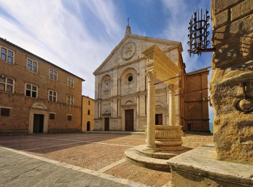 Pienza and Montepulciano With Cheese Farm Lunch - Historical Insights of Pienza