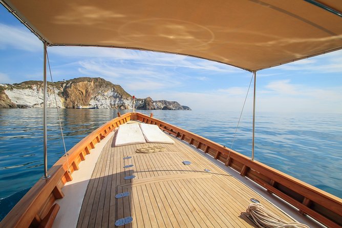 Ponza, Boat Trip on Board the Zannone 1954 - Booking and Reservation Guidelines