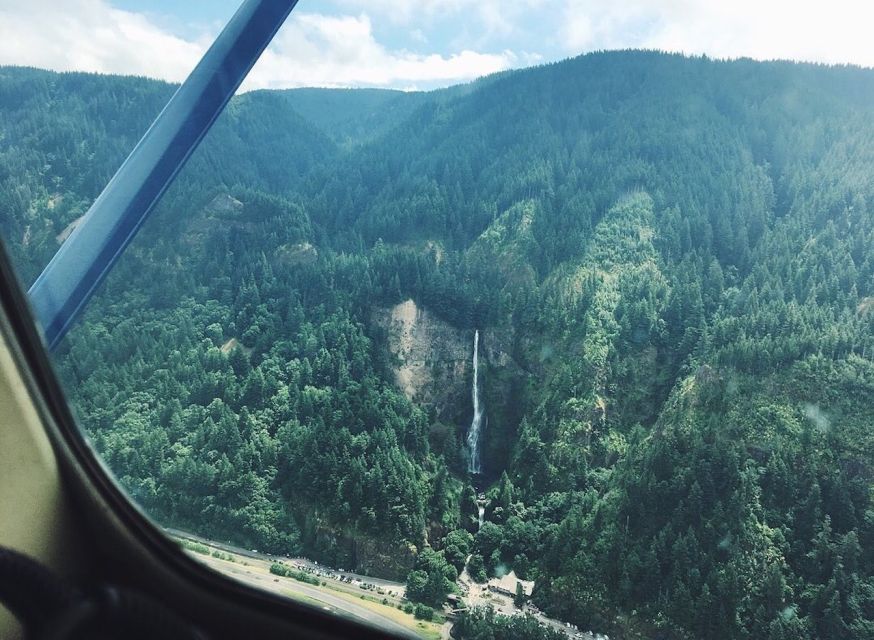 Portland: Multnomah Falls Scenic Air Tour - Highlights
