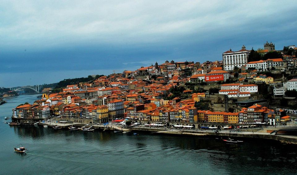 Porto: Private Transfer to Algarve With Stops up to 2 Cities - Pickup and Transportation