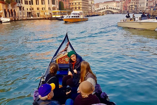 Private Guided Tour: Venice Gondola Ride Including the Grand Canal - Tour Duration and Logistics